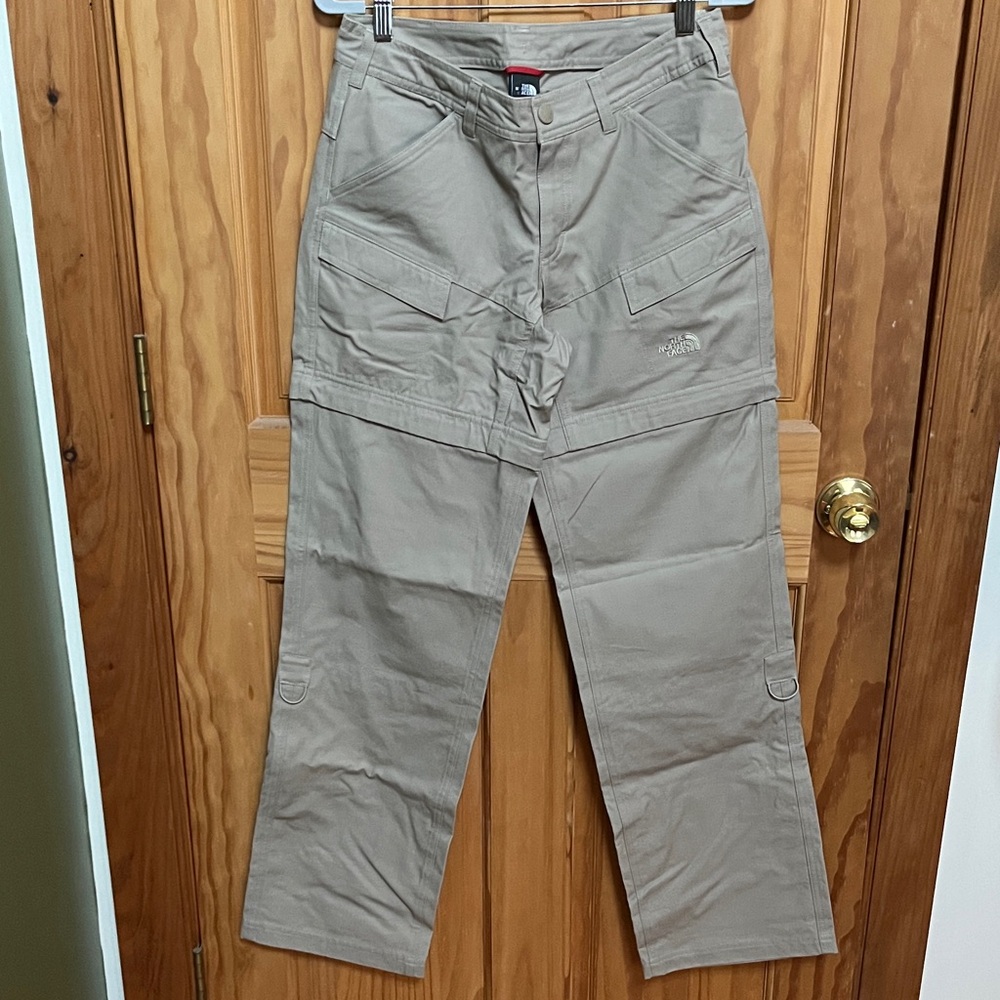 The North Face Women’s Khaki Convertible Pants